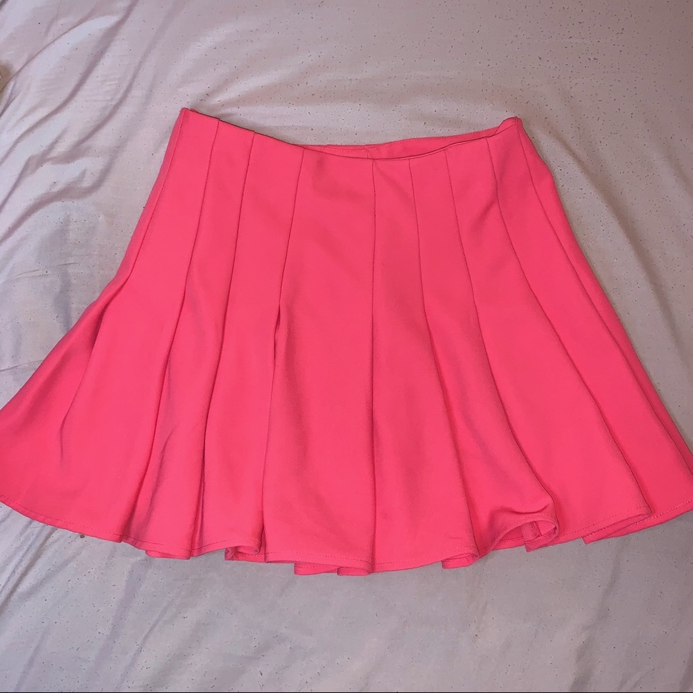 pink pleated mini skirt
